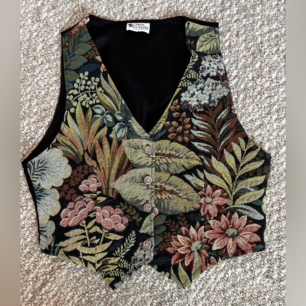 Floral Tapestry Women's Vest